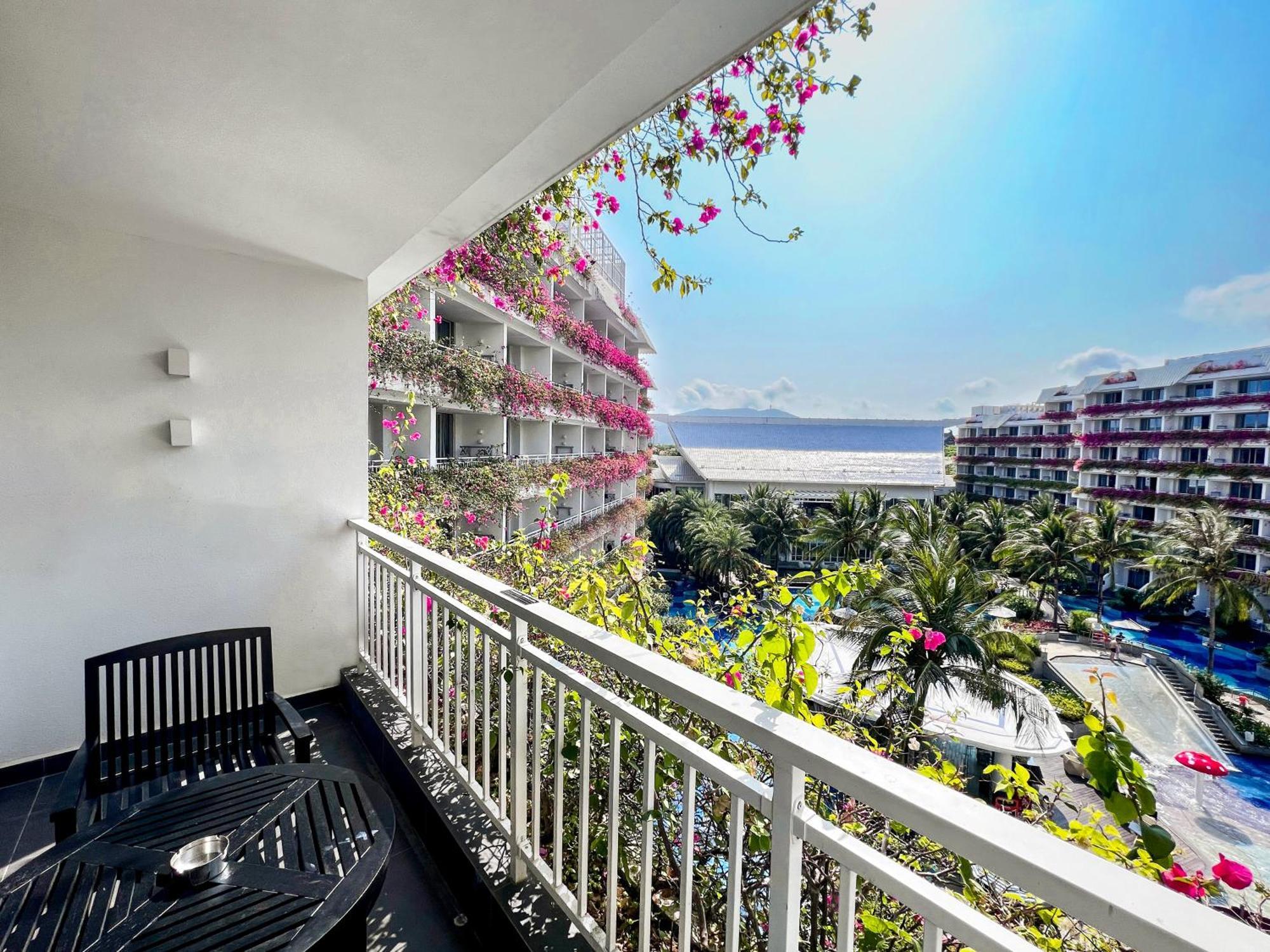 Palace Resort Yalong Bay Саня Екстериор снимка