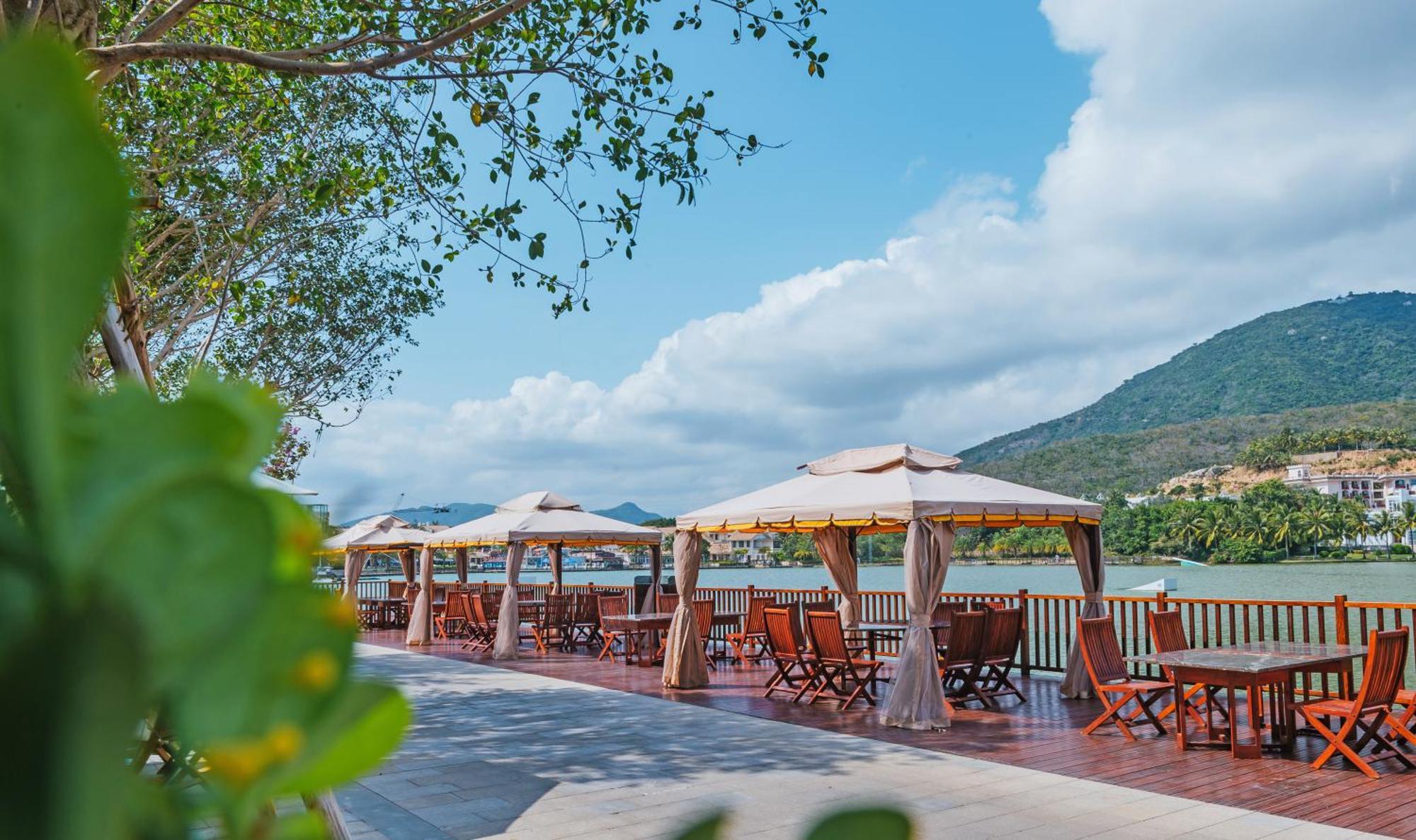 Palace Resort Yalong Bay Саня Екстериор снимка